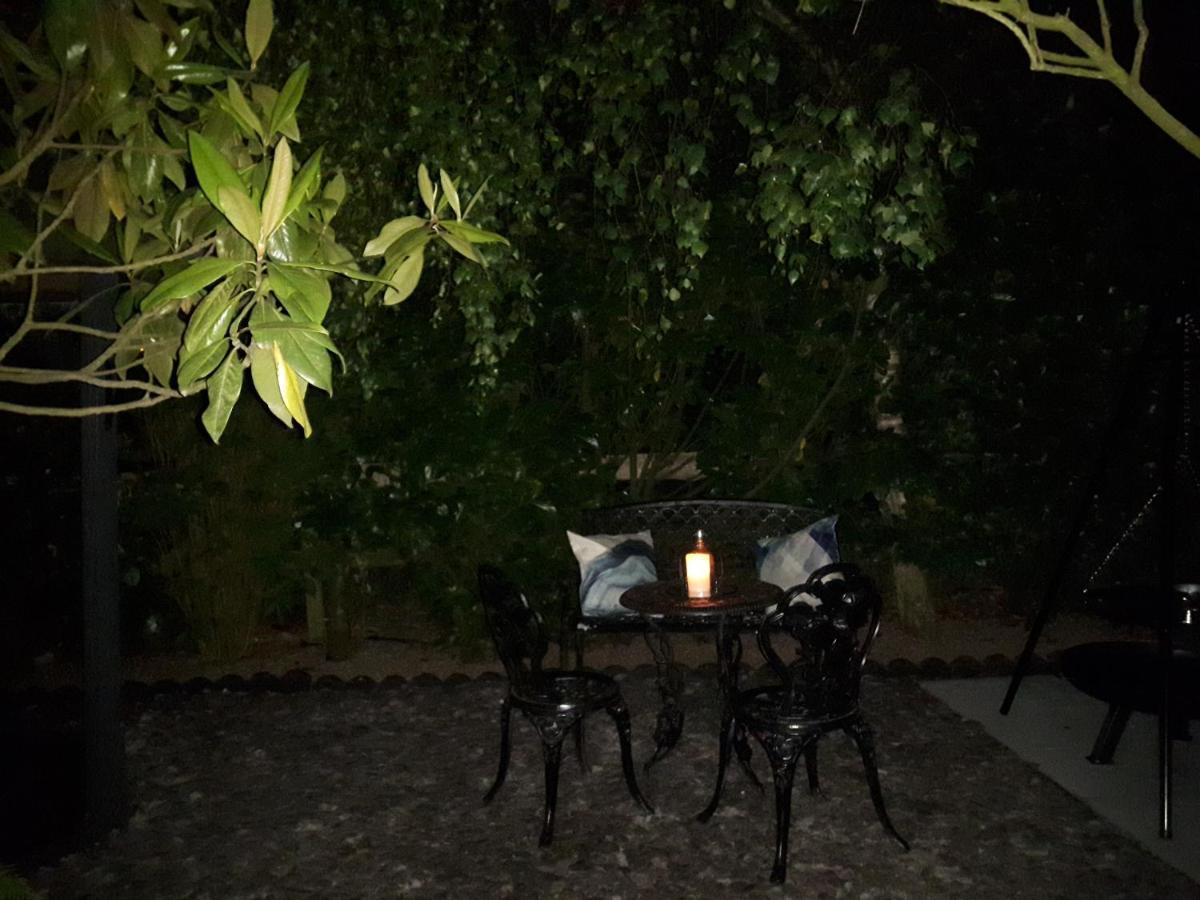 Ever Wanted To Go Off Grid Then This Is For You Sutton Coldfield Exterior photo